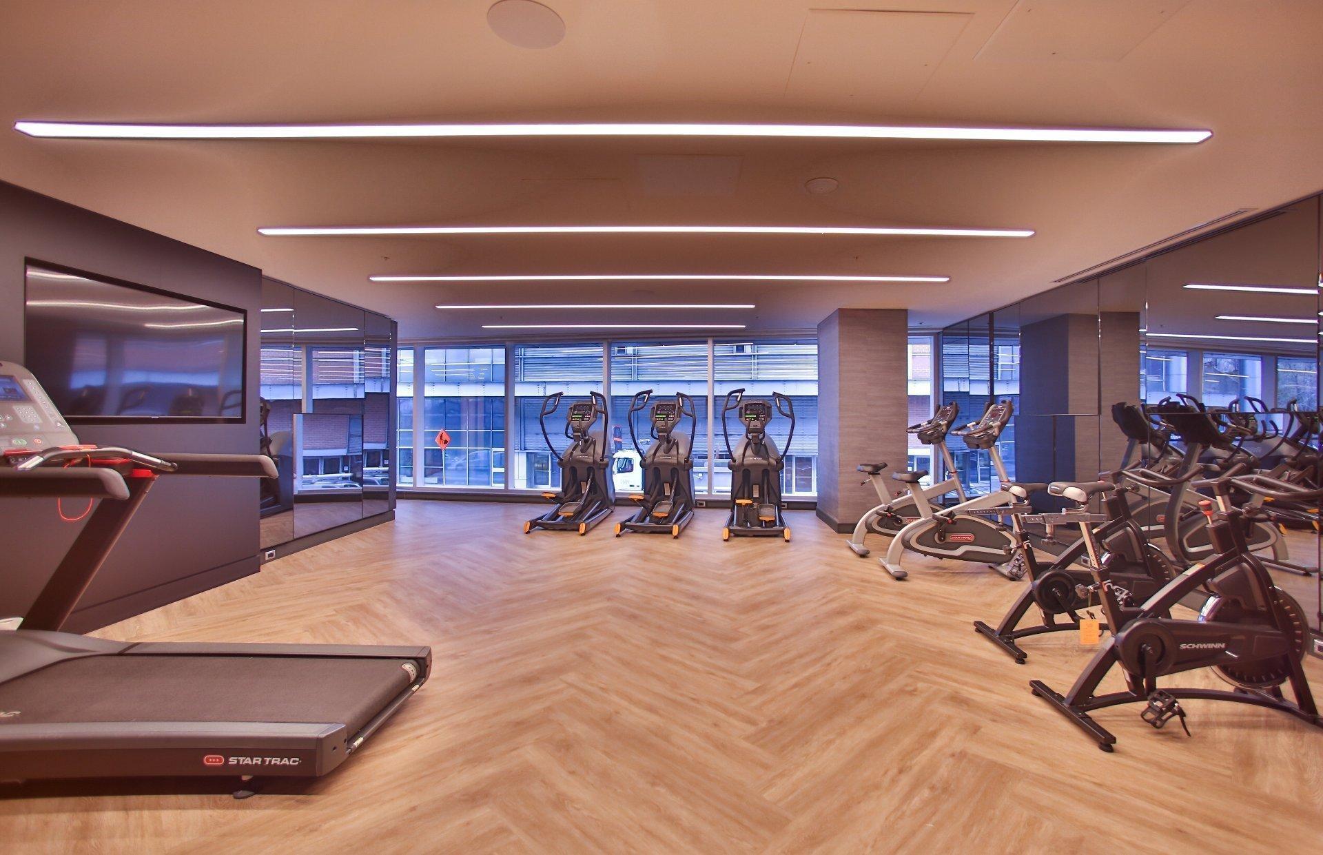 









1288


Rue St-Antoine O.

, 4102,
Montréal (Ville-Marie),




QC
H3C0X6

