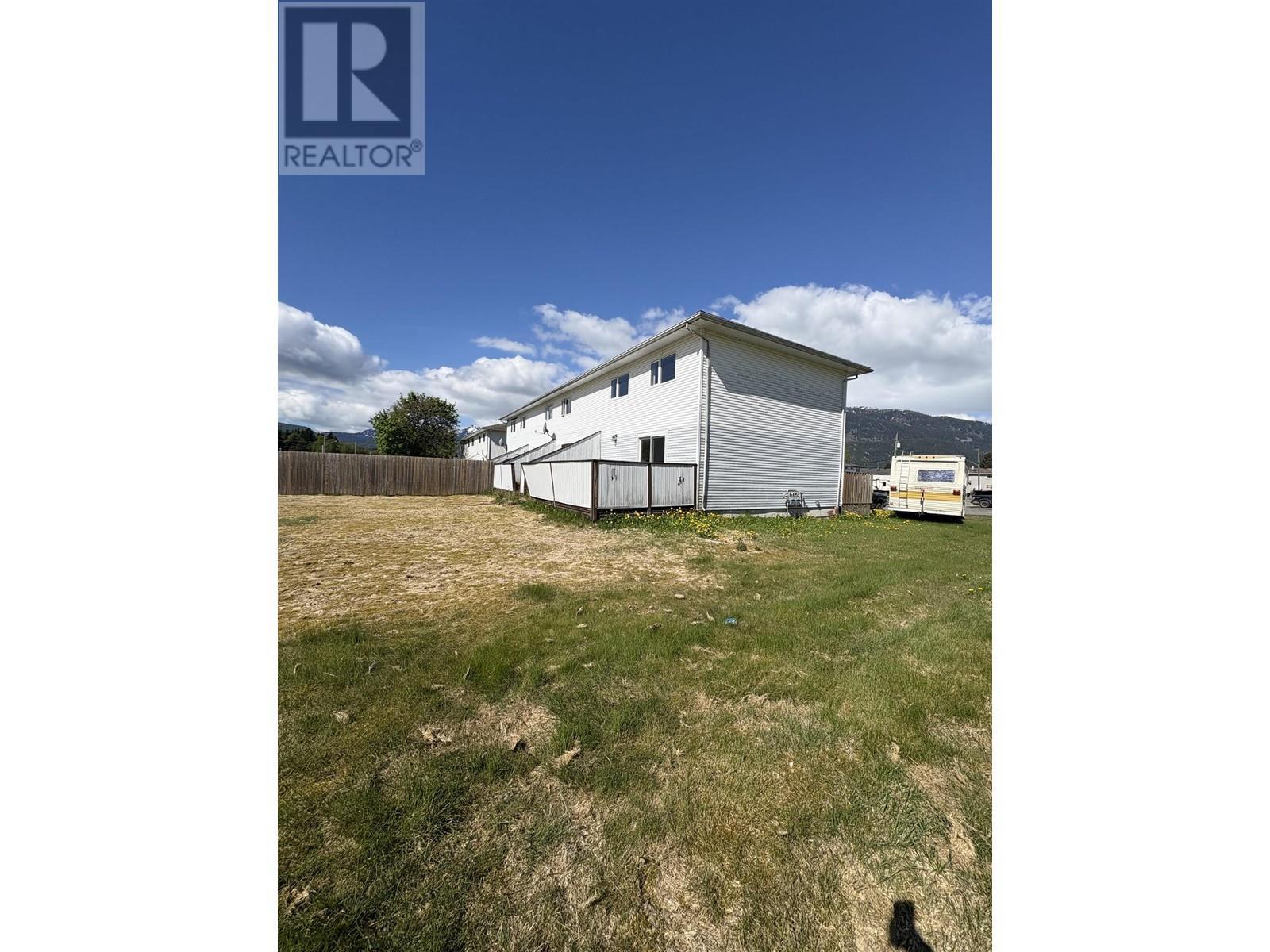 












77 WEDEENE STREET

,
Kitimat,




British Columbia
V8C1W3

