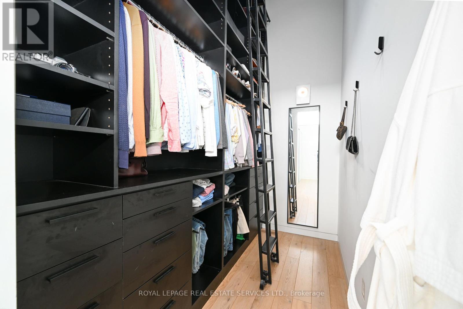 












5542 WINSTON CHURCHILL BOULEVARD

,
Erin,




Ontario
N0B1T0

