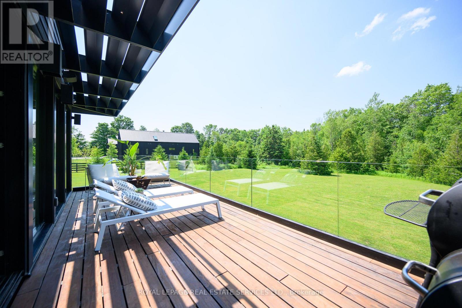 












5542 WINSTON CHURCHILL BOULEVARD

,
Erin,




Ontario
N0B1T0

