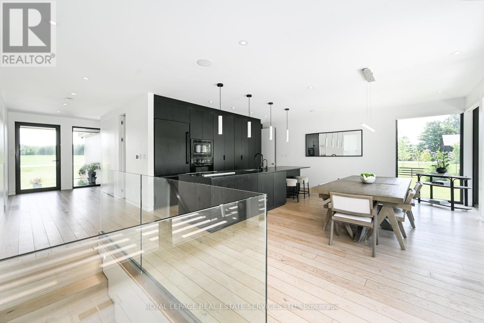 












5542 WINSTON CHURCHILL BOULEVARD

,
Erin,




Ontario
N0B1T0

