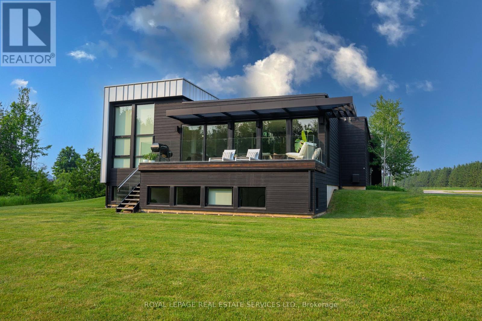 












5542 WINSTON CHURCHILL BOULEVARD

,
Erin,




Ontario
N0B1T0

