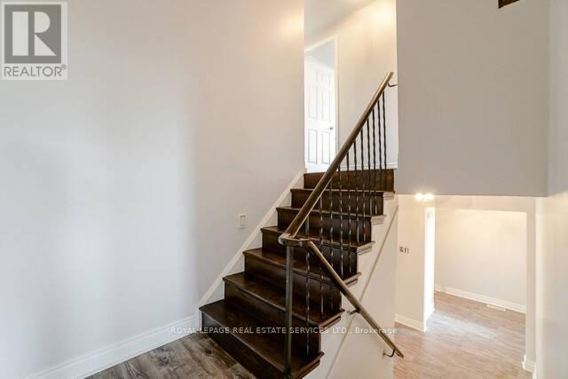 












6 ALBEMARLE COURT

,
Brampton,




Ontario
L6Z1R4

