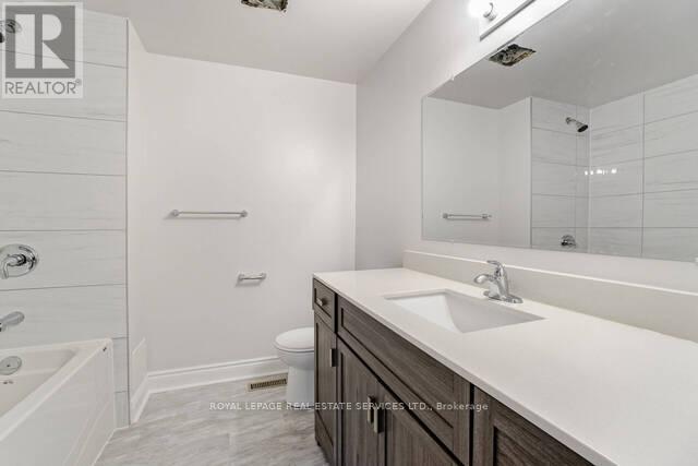 












6 ALBEMARLE COURT

,
Brampton,




Ontario
L6Z1R4

