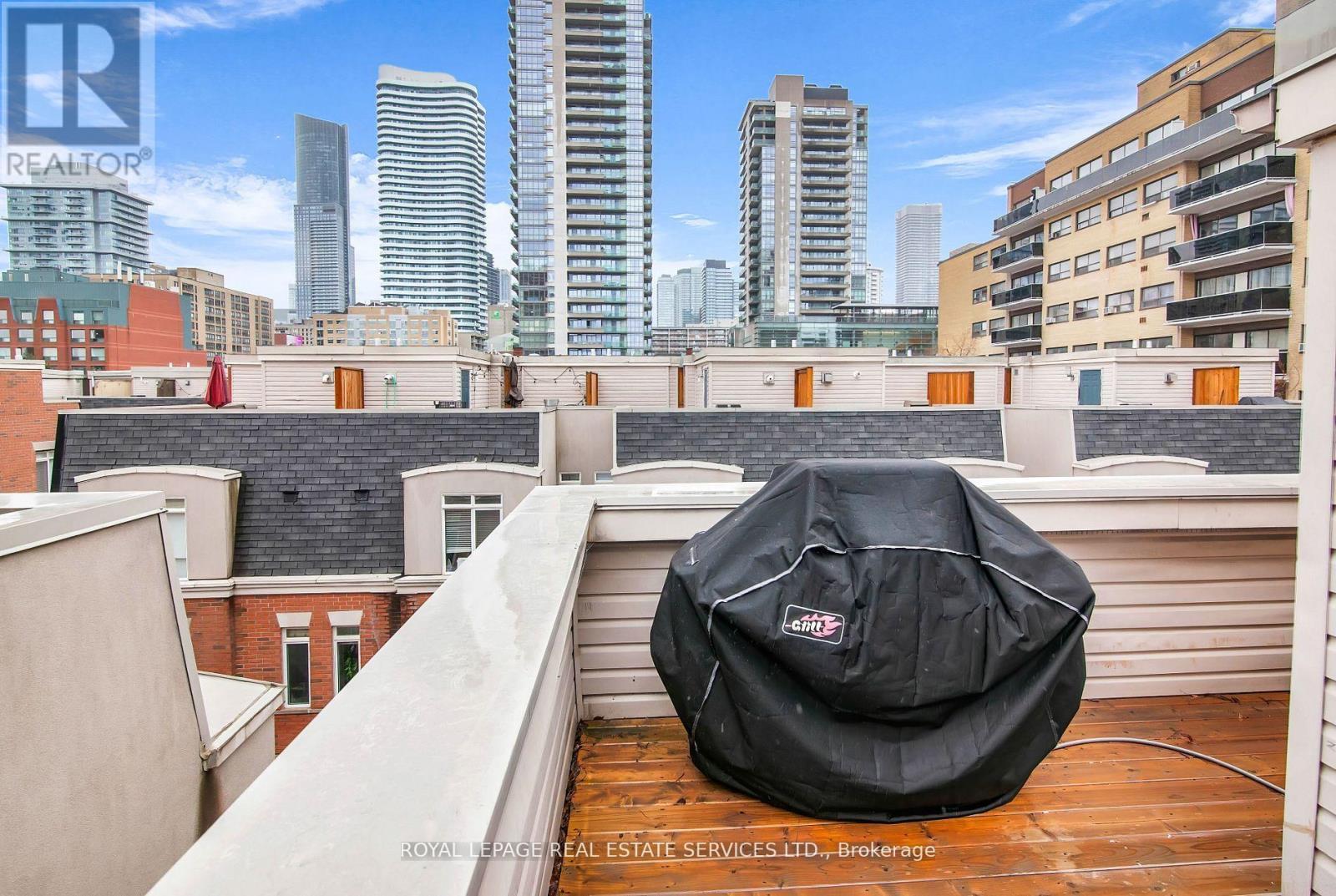 












359 - 415 JARVIS STREET

,
Toronto,




Ontario
M4Y3C1

