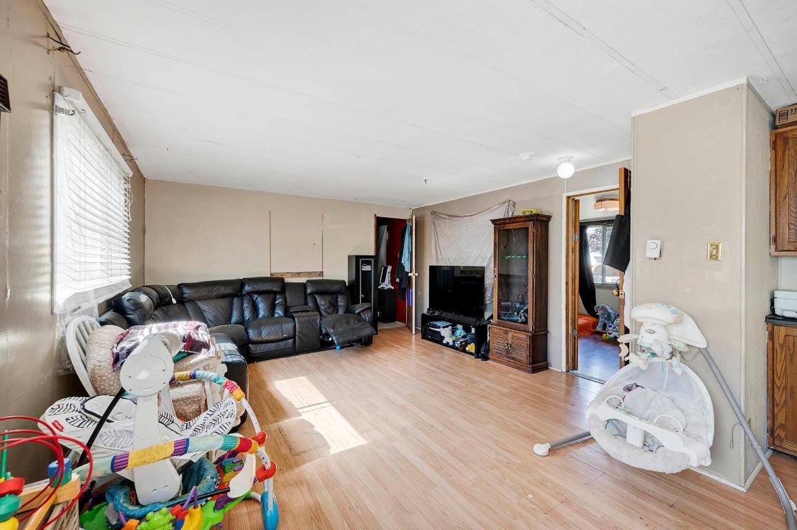 









6896


WATSON  E

Drive,
Kamloops,




BC
V0K 2P0

