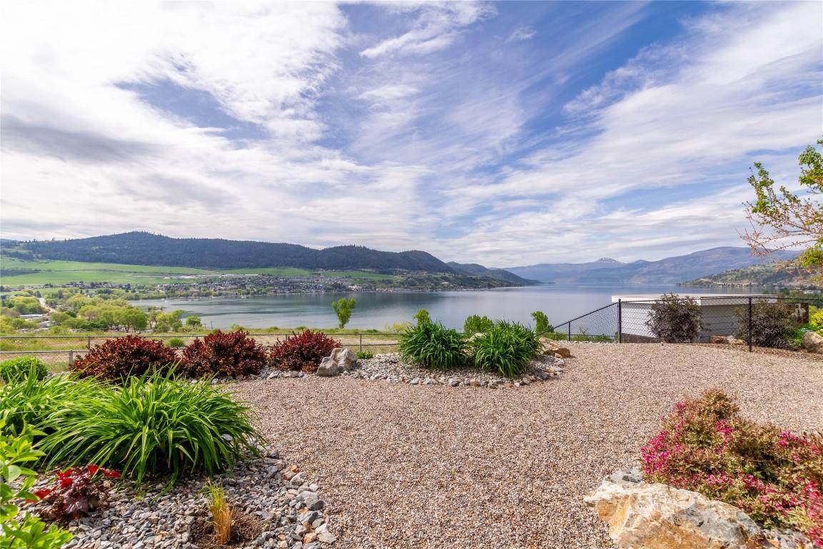 









7091


Jasper

Drive,
Vernon,




BC
V1H 2J3

