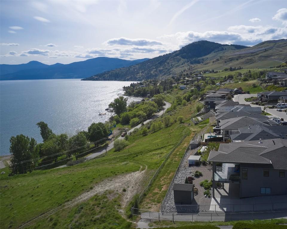 









7091


Jasper

Drive,
Vernon,




BC
V1H 2J3

