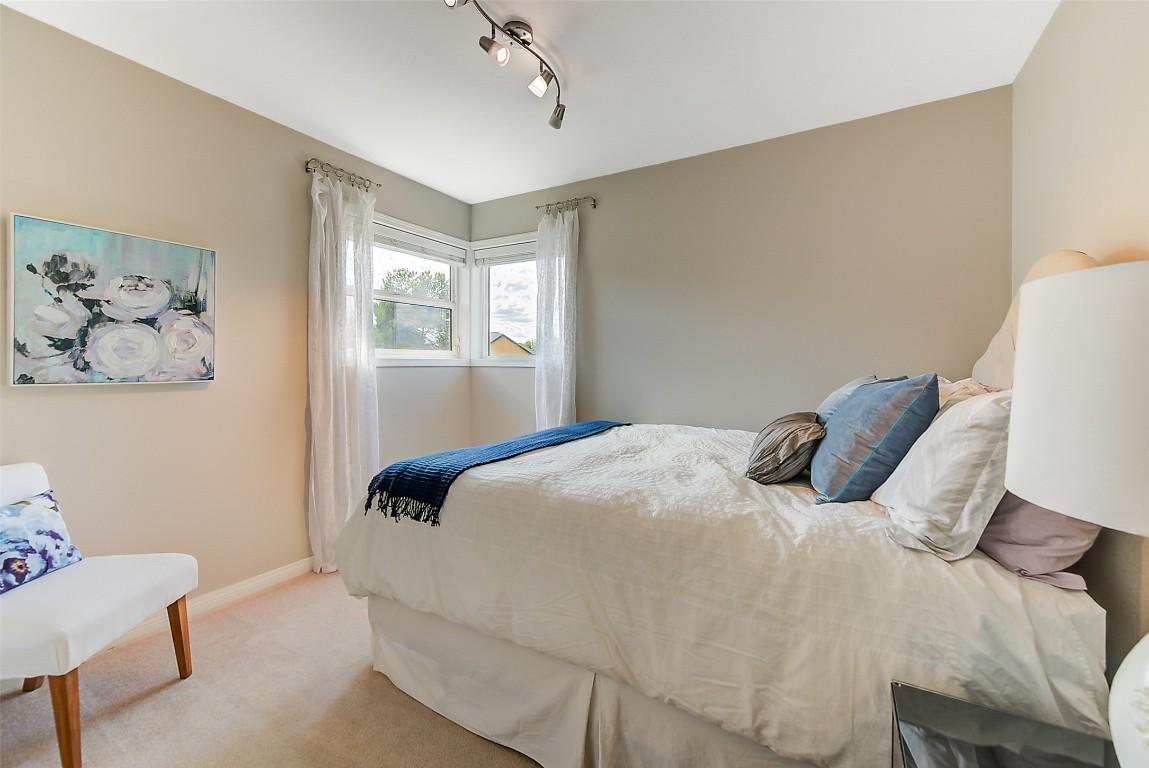 









3721


Mission Springs

Drive,
Kelowna,




BC
V1W 3L8

