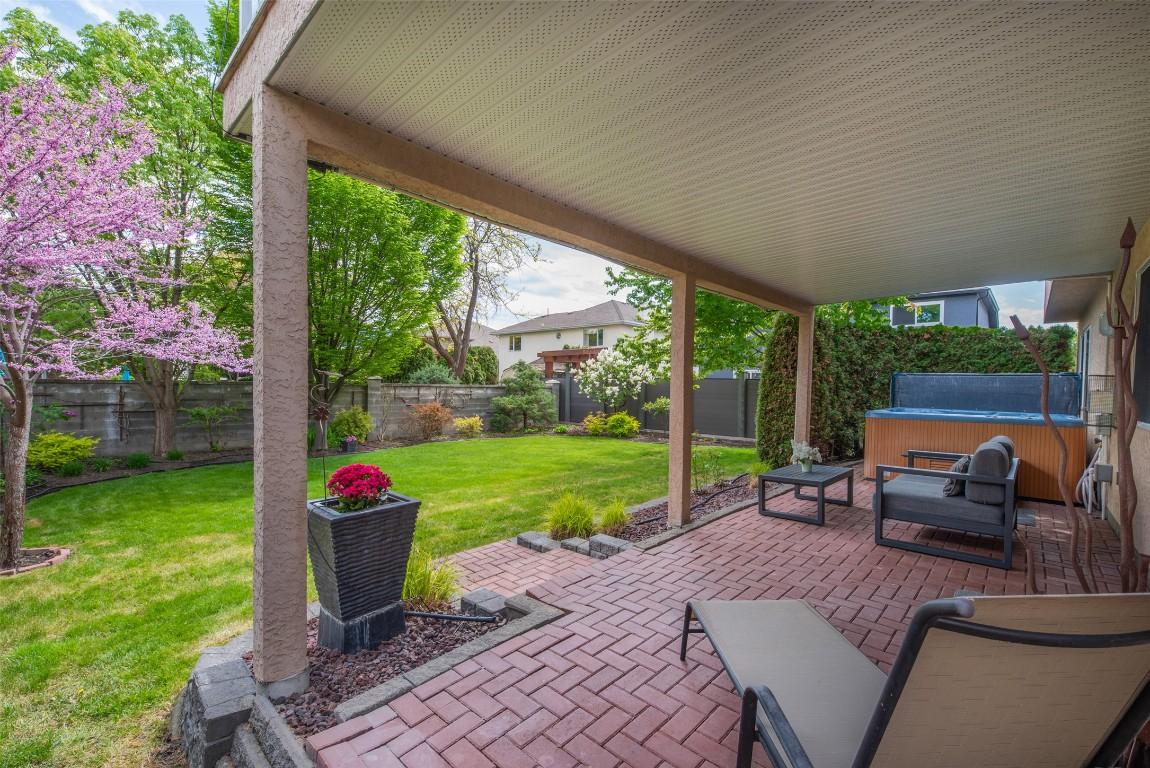









3721


Mission Springs

Drive,
Kelowna,




BC
V1W 3L8

