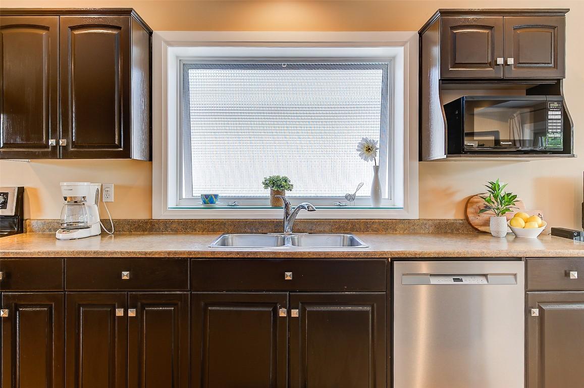 









3721


Mission Springs

Drive,
Kelowna,




BC
V1W 3L8

