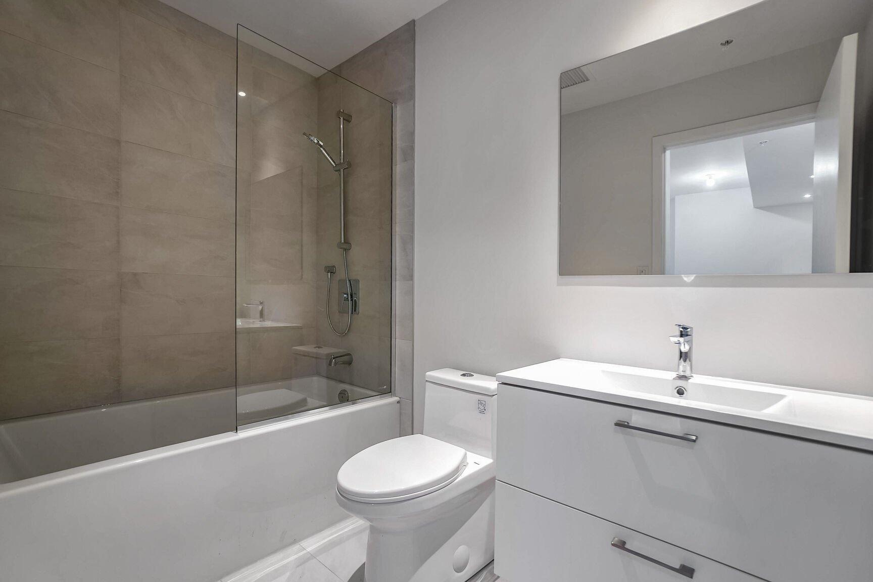 









1485


Rue des Bassins

, 320,
Montréal (Le Sud-Ouest),




QC
H3C1B7

