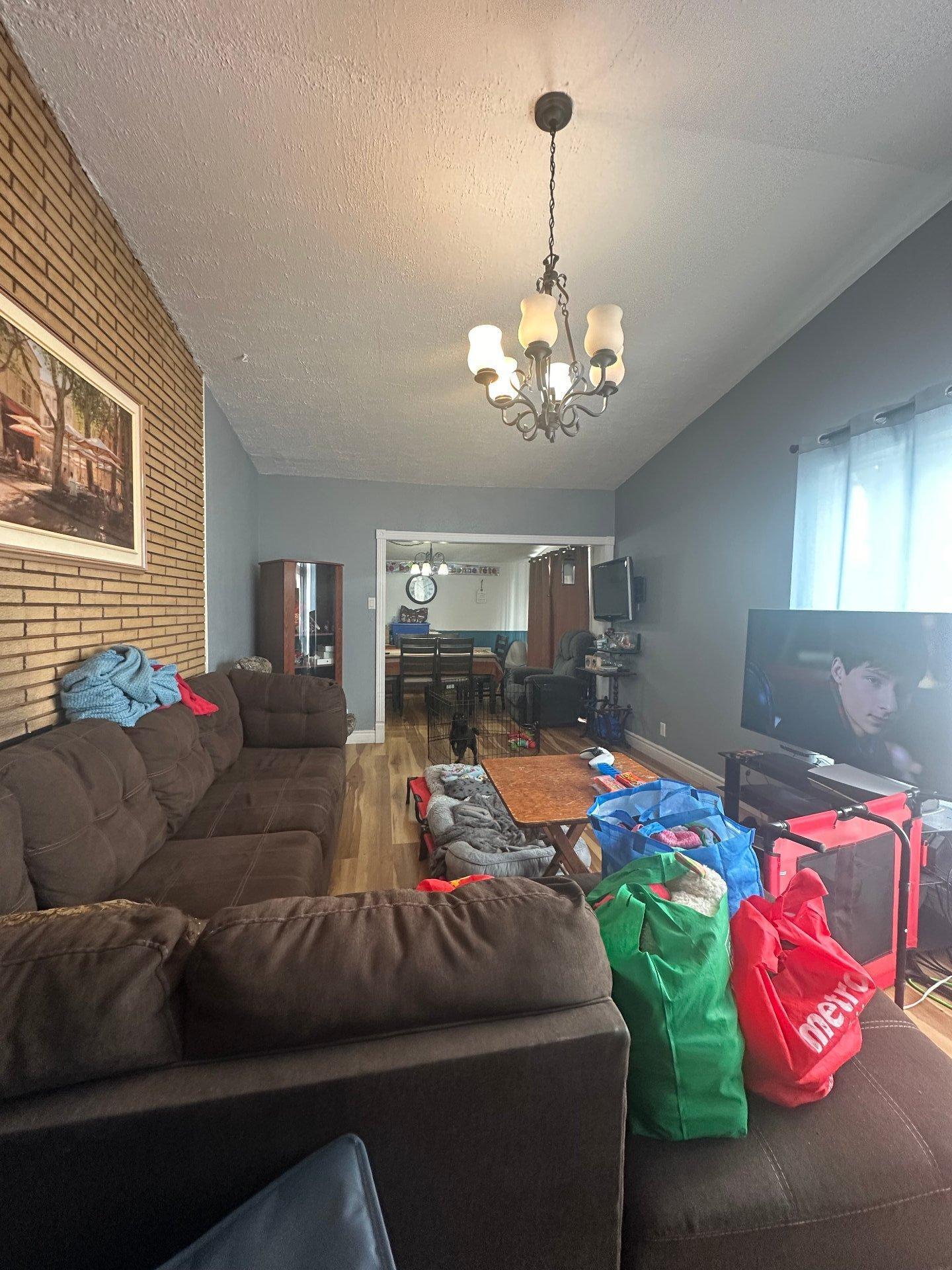 









990


126e Rue

,
Shawinigan,




QC
G9P3X6

