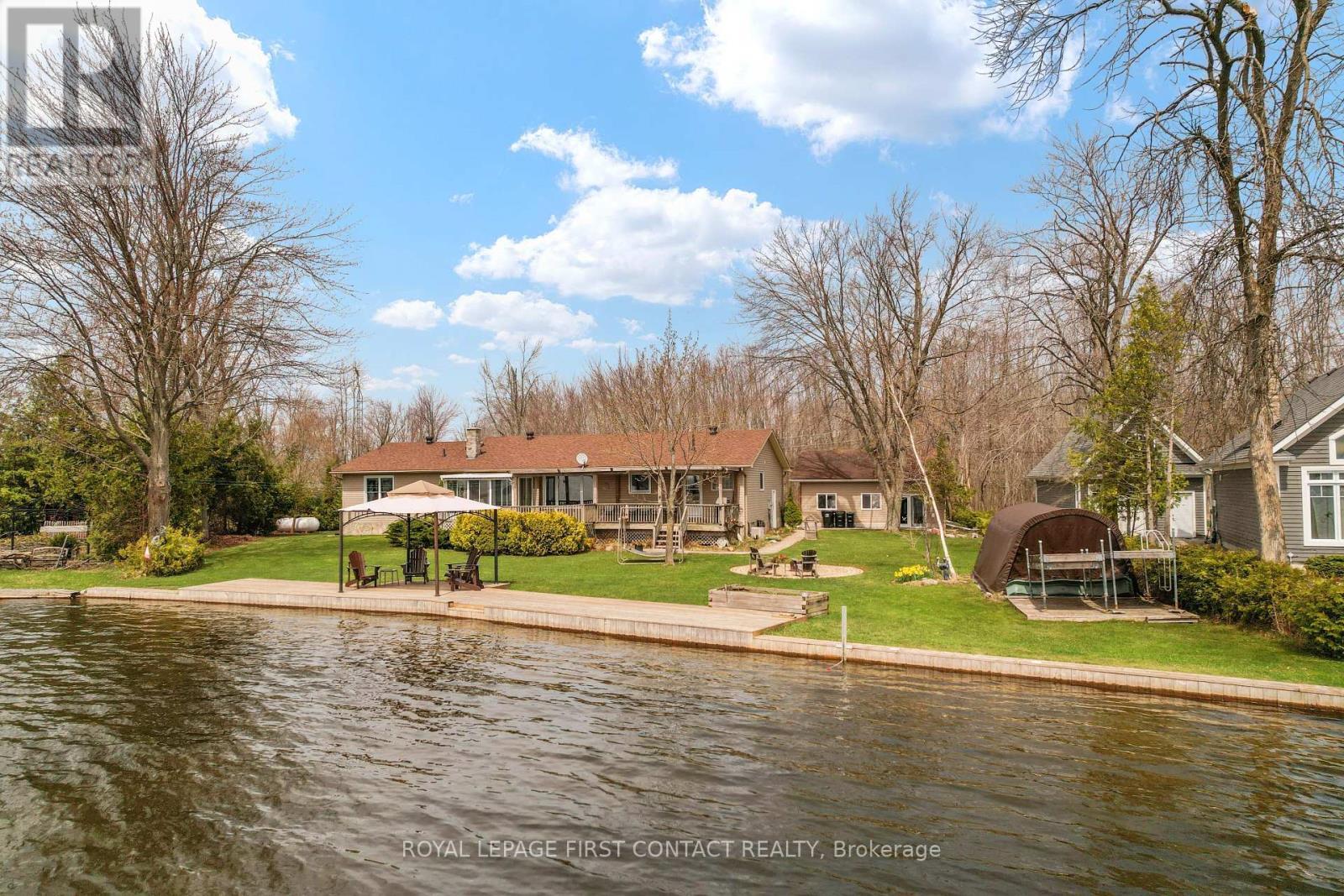 












4051 RIVER ROAD

,
Ramara,




Ontario
L3V6H7


