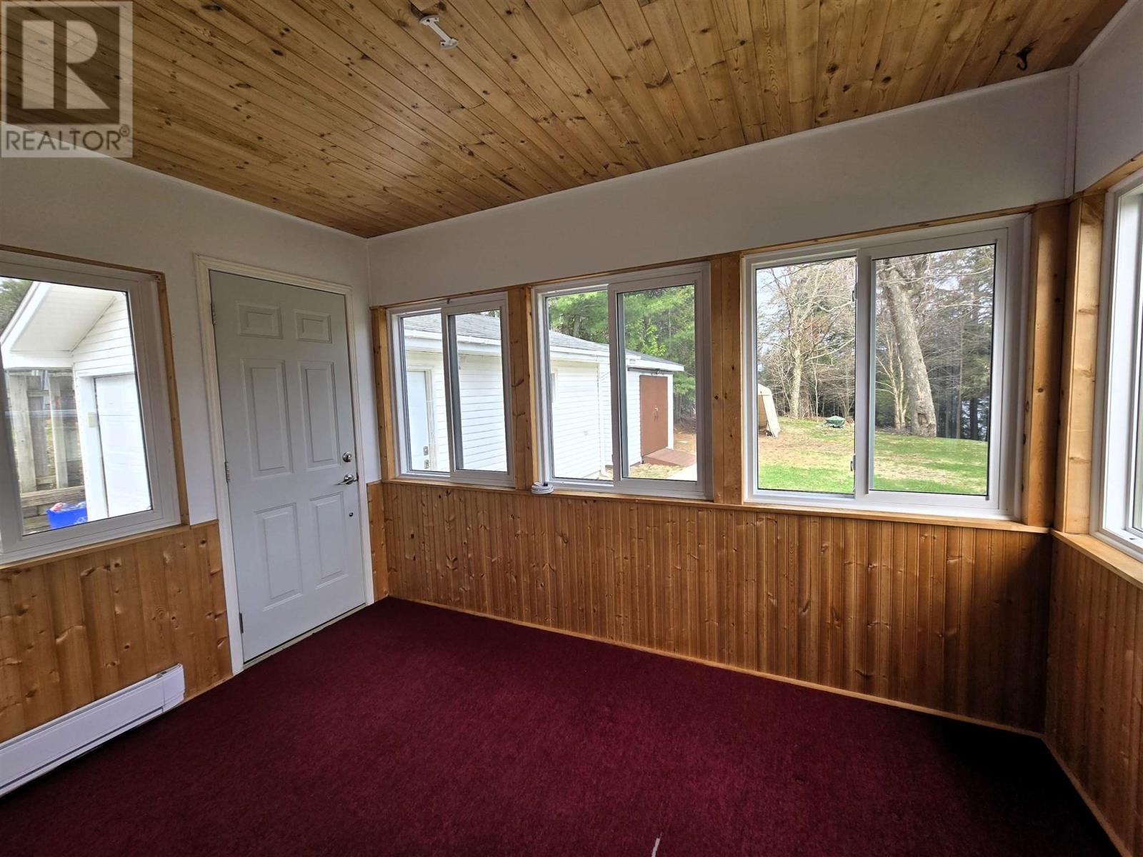 












29 Albert ST

,
Elliot Lake,




Ontario
P5A2Y7

