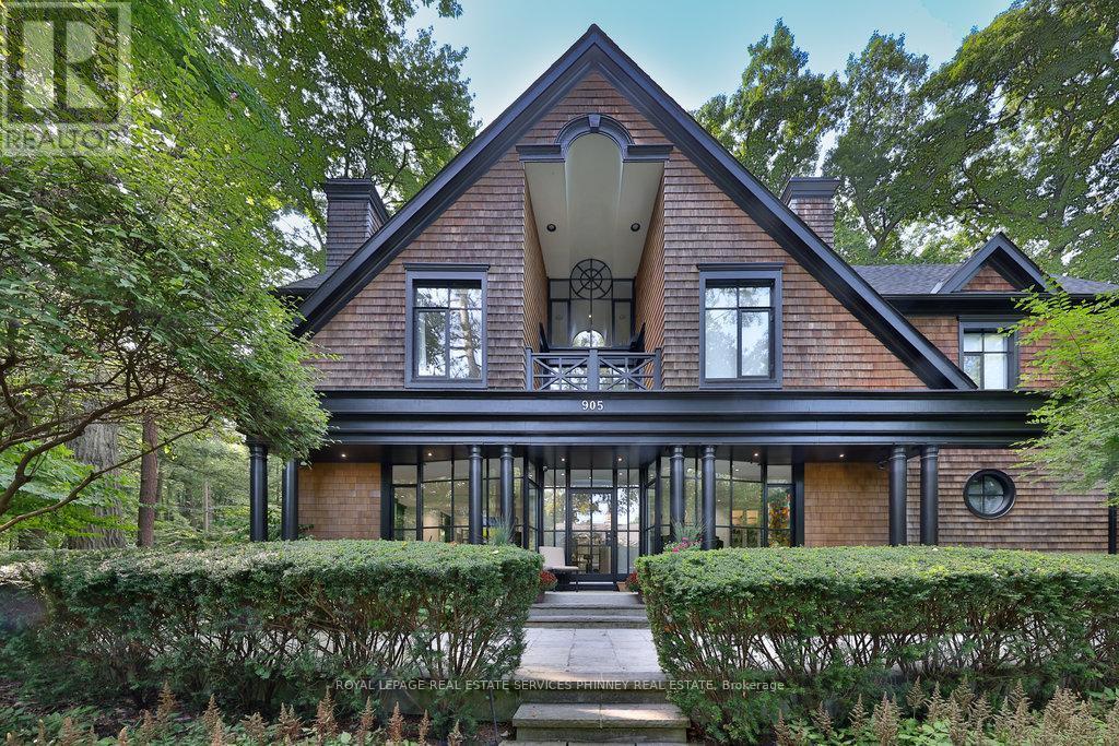 












905 SANGSTER AVENUE

,
Mississauga,




Ontario
L5H2Y3

