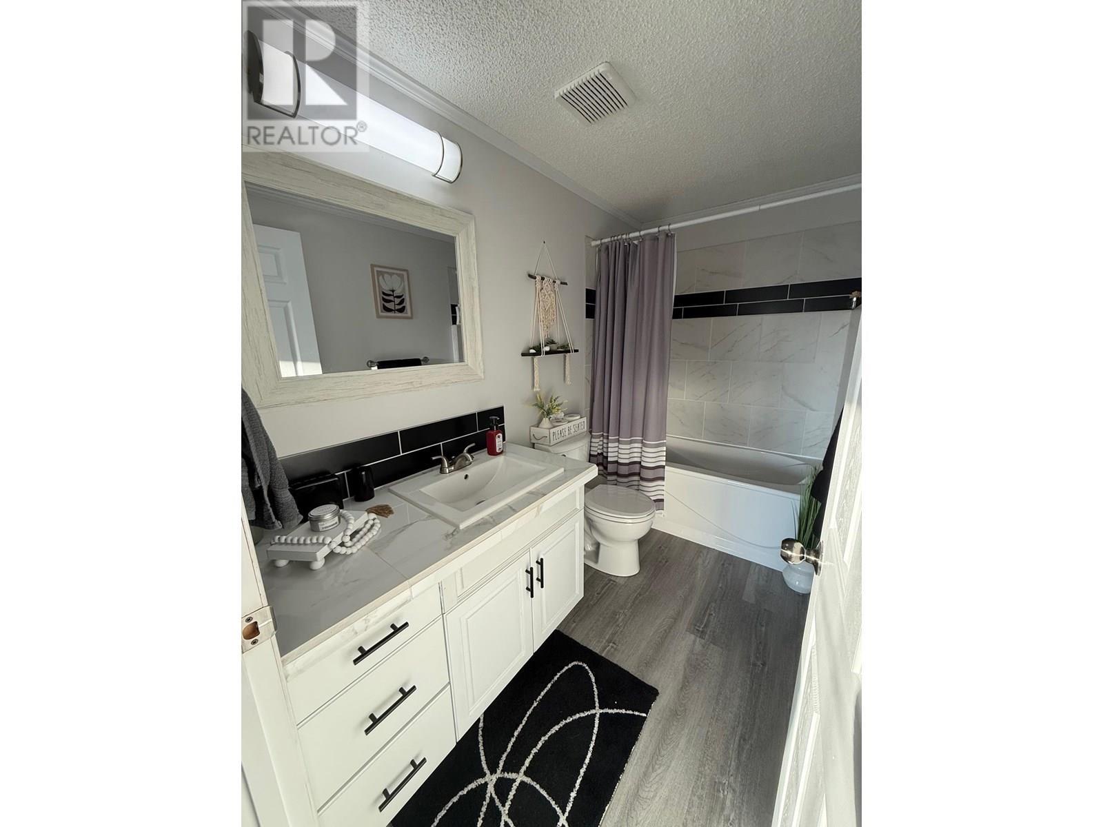 












51 PEBBLE DRIVE

,
Fort Nelson - Remote,




British Columbia
V0C1R0

