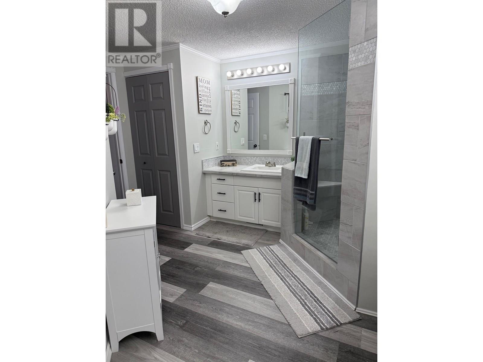 












51 PEBBLE DRIVE

,
Fort Nelson - Remote,




British Columbia
V0C1R0

