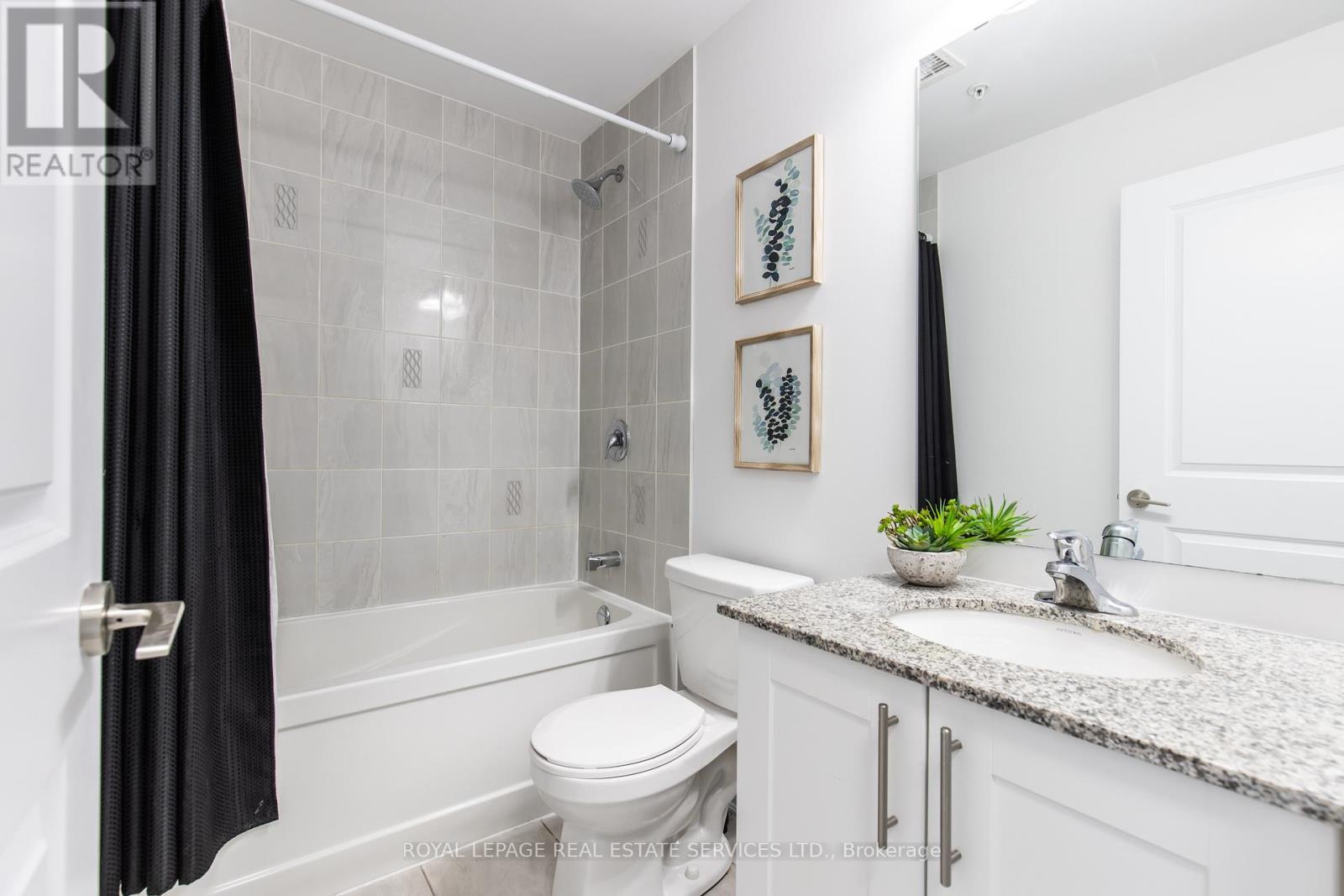 












422 - 150 OAK PARK BOULEVARD

,
Oakville,




Ontario
L6H3P2

