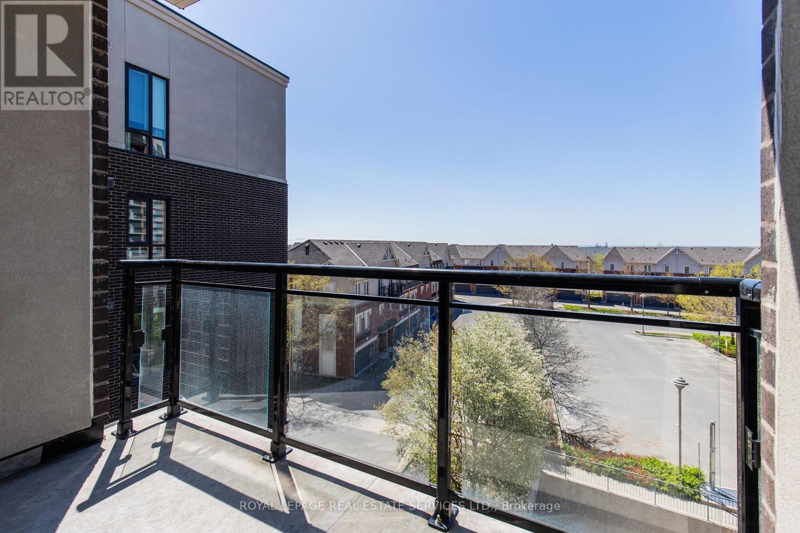 












422 - 150 OAK PARK BOULEVARD

,
Oakville,




Ontario
L6H3P2

