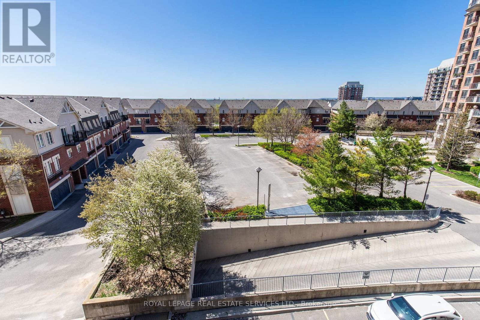 












422 - 150 OAK PARK BOULEVARD

,
Oakville,




Ontario
L6H3P2

