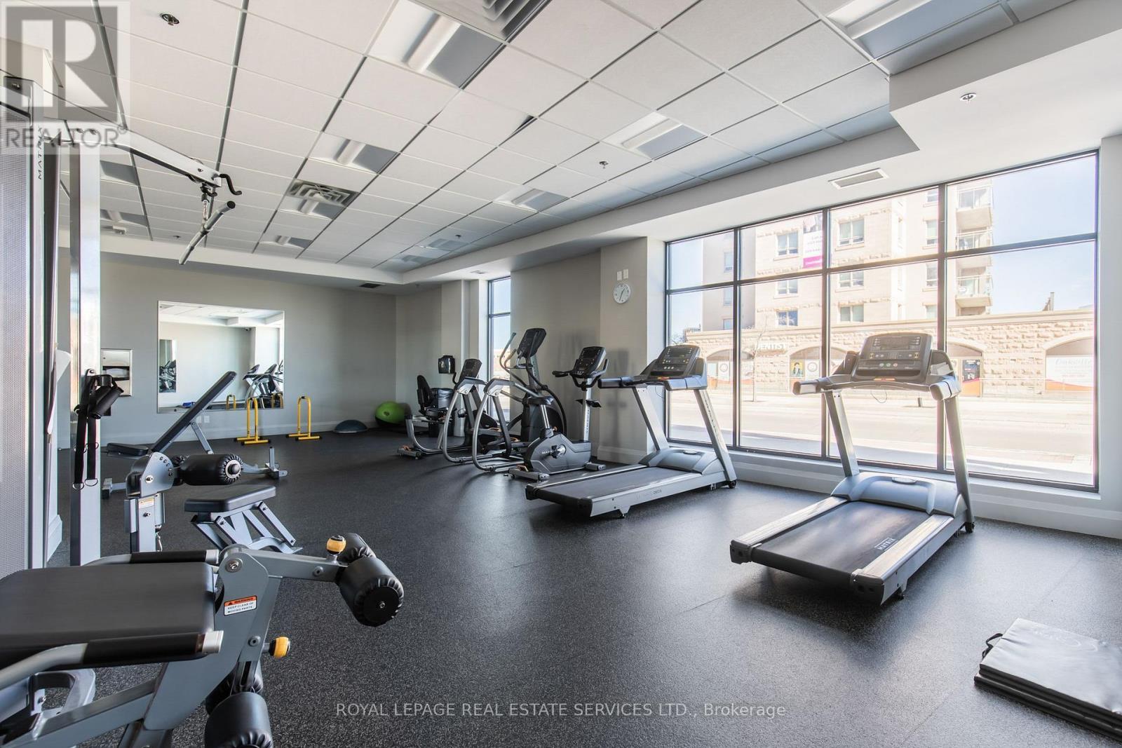 












422 - 150 OAK PARK BOULEVARD

,
Oakville,




Ontario
L6H3P2

