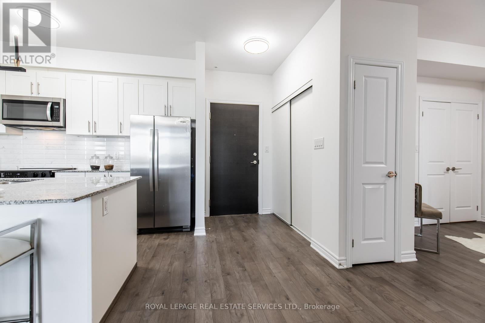 












422 - 150 OAK PARK BOULEVARD

,
Oakville,




Ontario
L6H3P2

