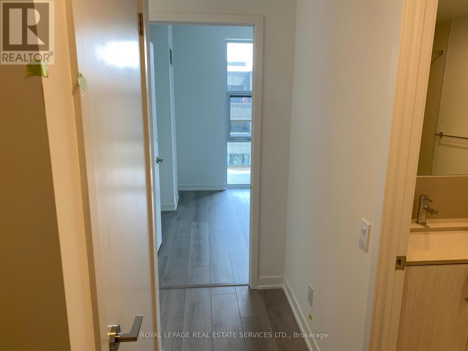 












621 - 1787 ST CLAIR AVENUE W

,
Toronto,




Ontario
M6N1J6

