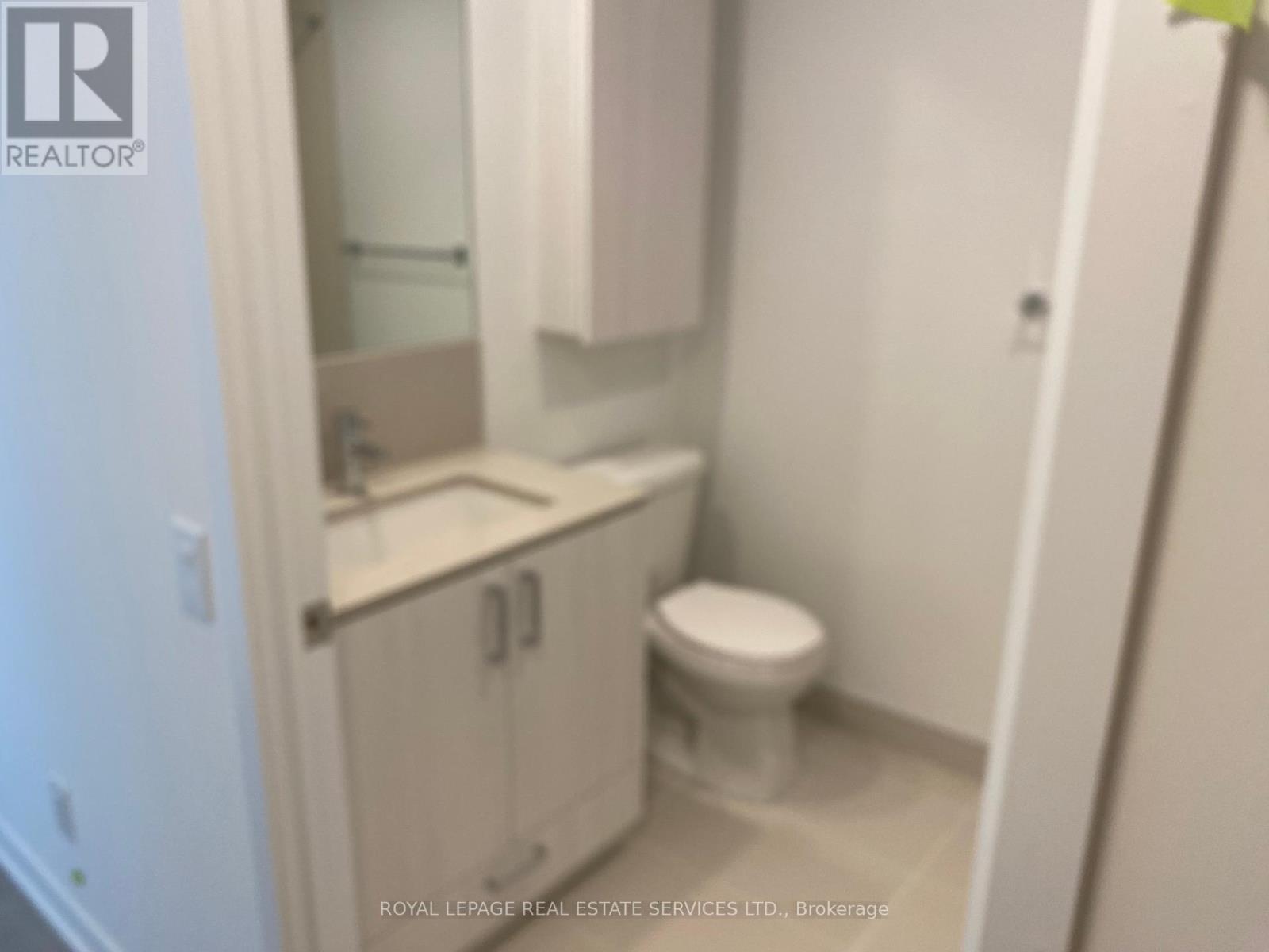 












621 - 1787 ST CLAIR AVENUE W

,
Toronto,




Ontario
M6N1J6

