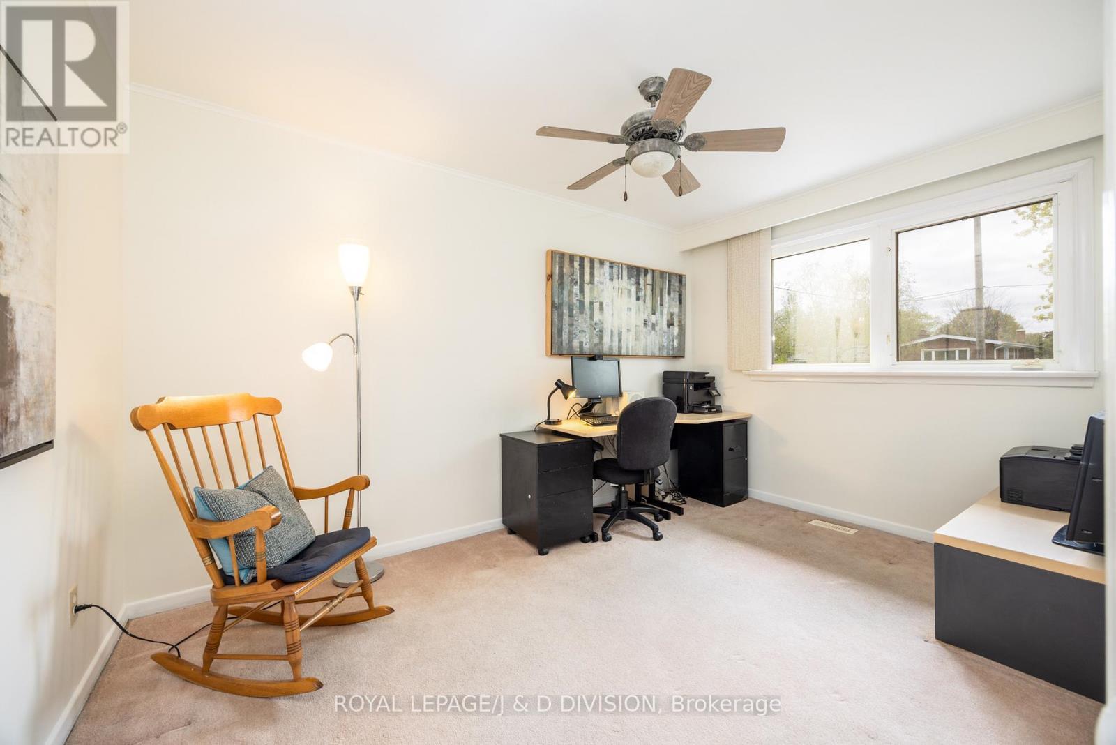 












48 GREENGROVE CRESCENT

,
Toronto,




Ontario
M3A1H9

