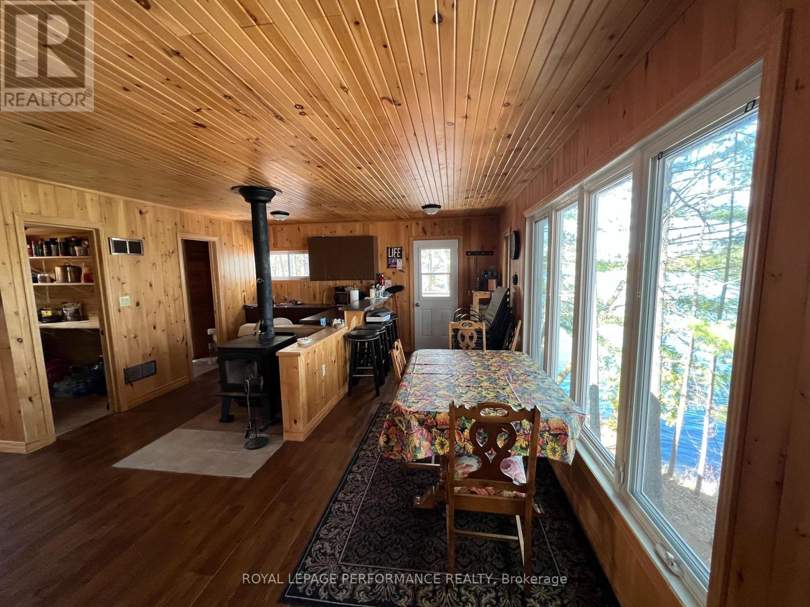 












319 BAYVIEW LODGE ROAD

,
McNab/Braeside,




Ontario
K0A3L0

