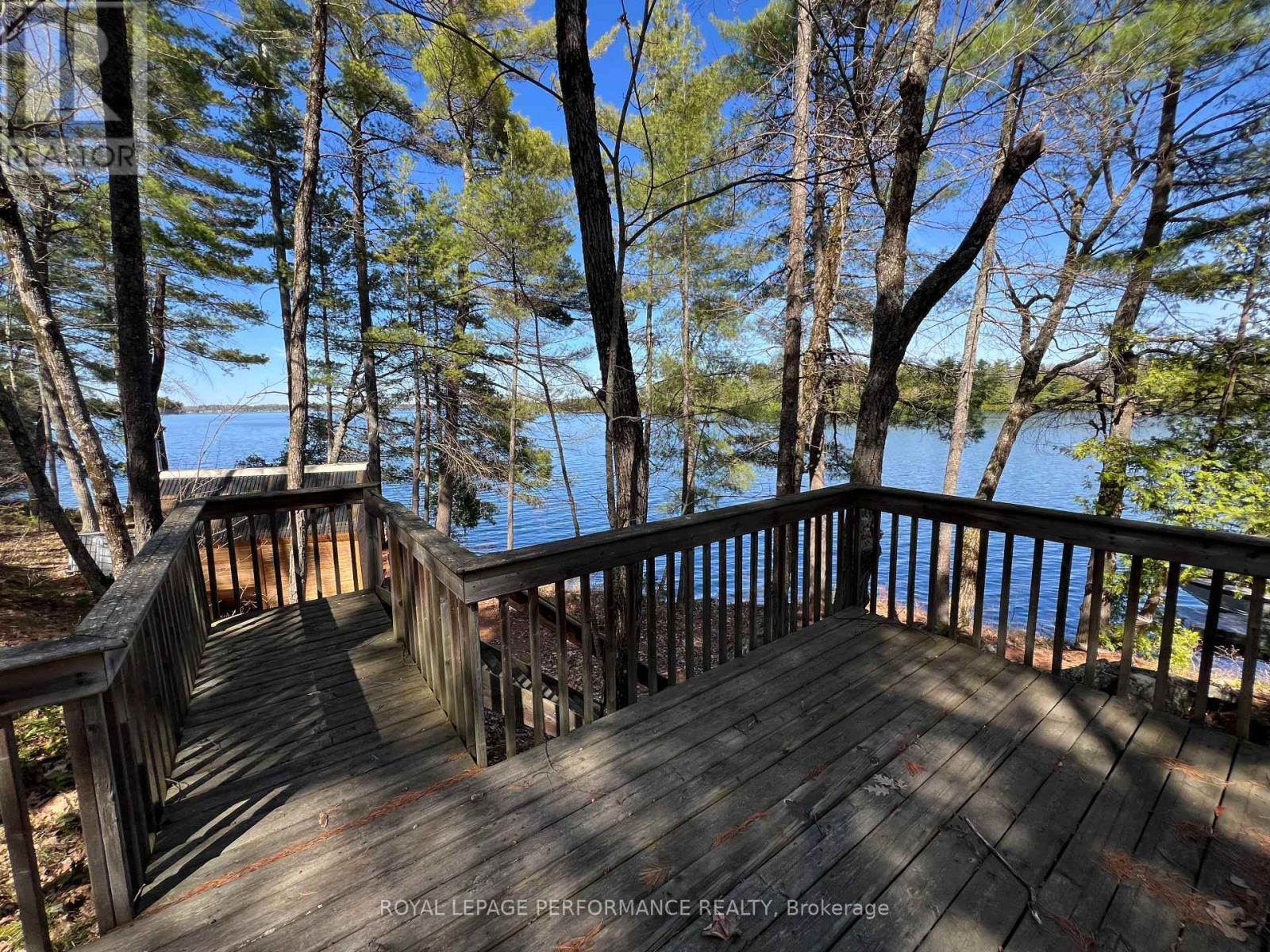












319 BAYVIEW LODGE ROAD

,
McNab/Braeside,




Ontario
K0A3L0

