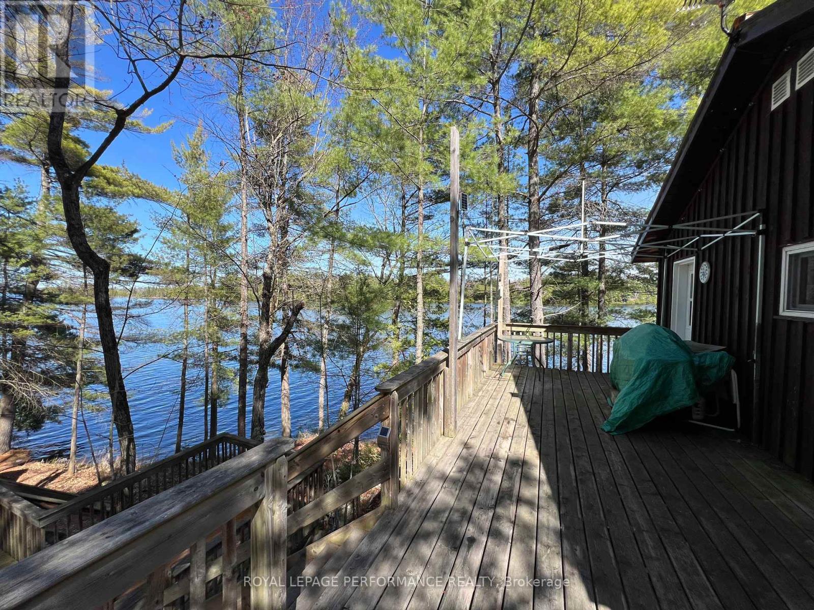 












319 BAYVIEW LODGE ROAD

,
McNab/Braeside,




Ontario
K0A3L0

