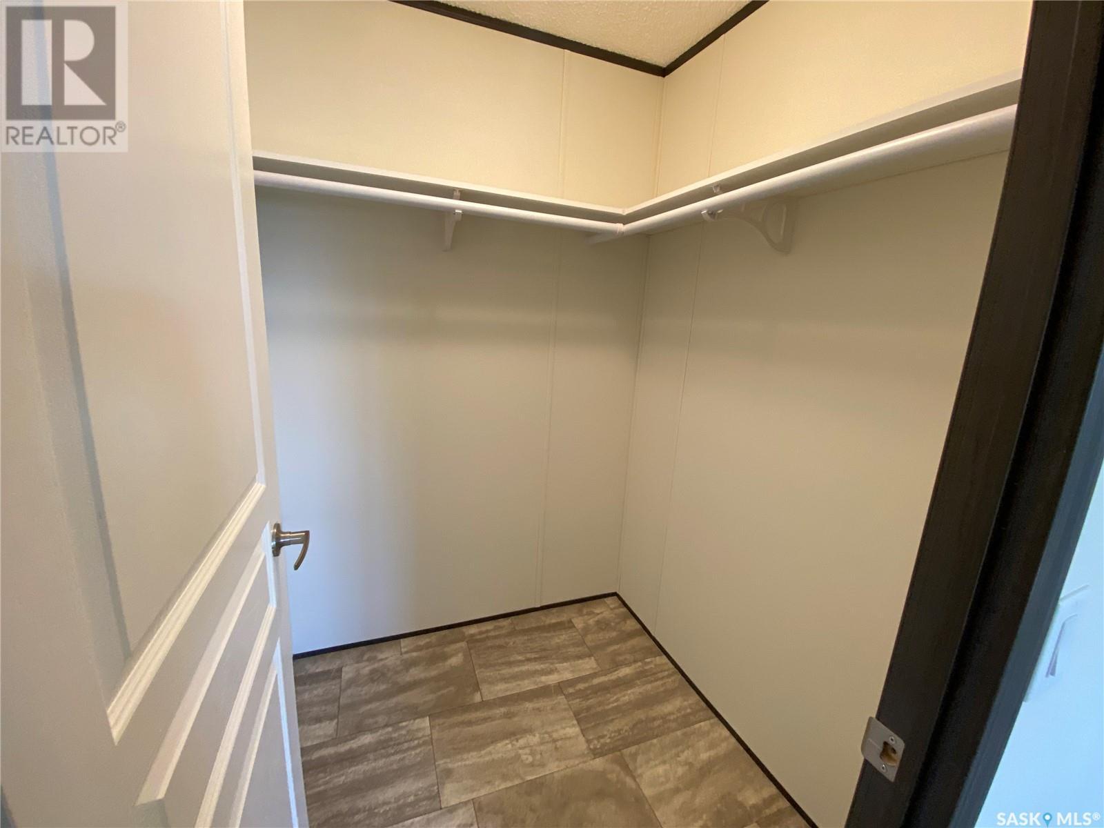 












105 7th STREET

,
Plenty,




Saskatchewan
S0L0A7

