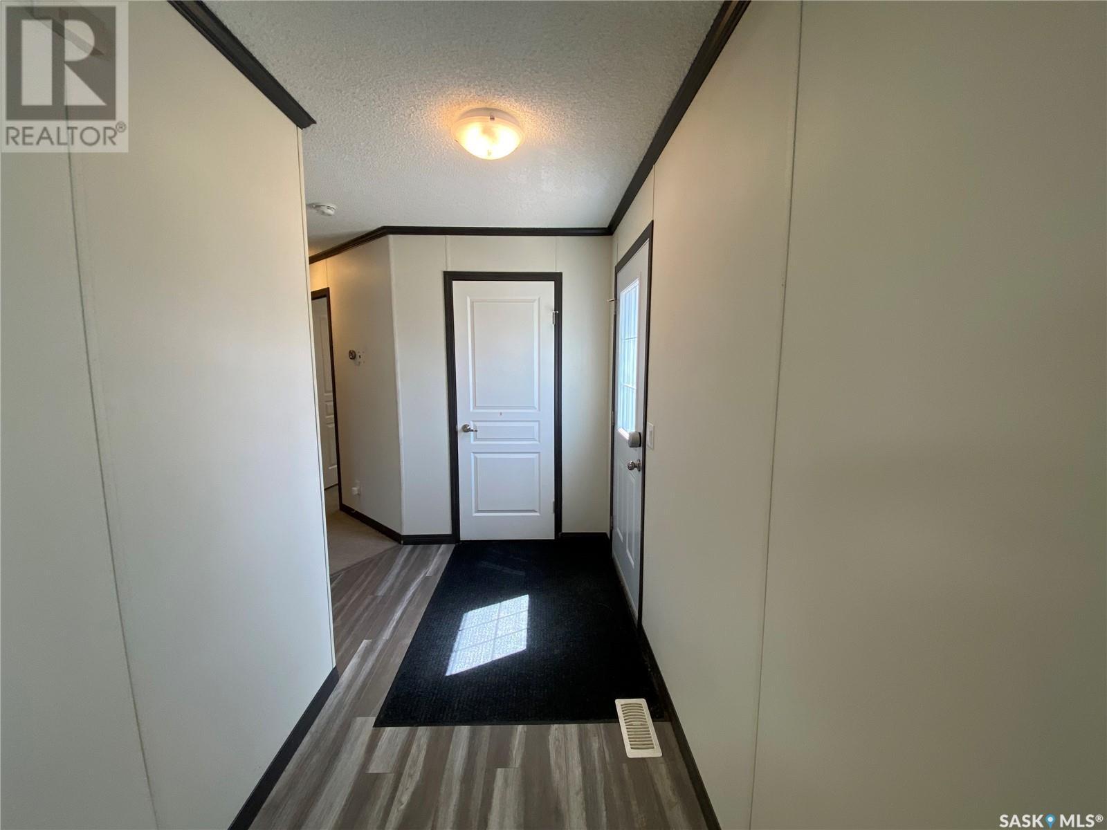 












105 7th STREET

,
Plenty,




Saskatchewan
S0L0A7

