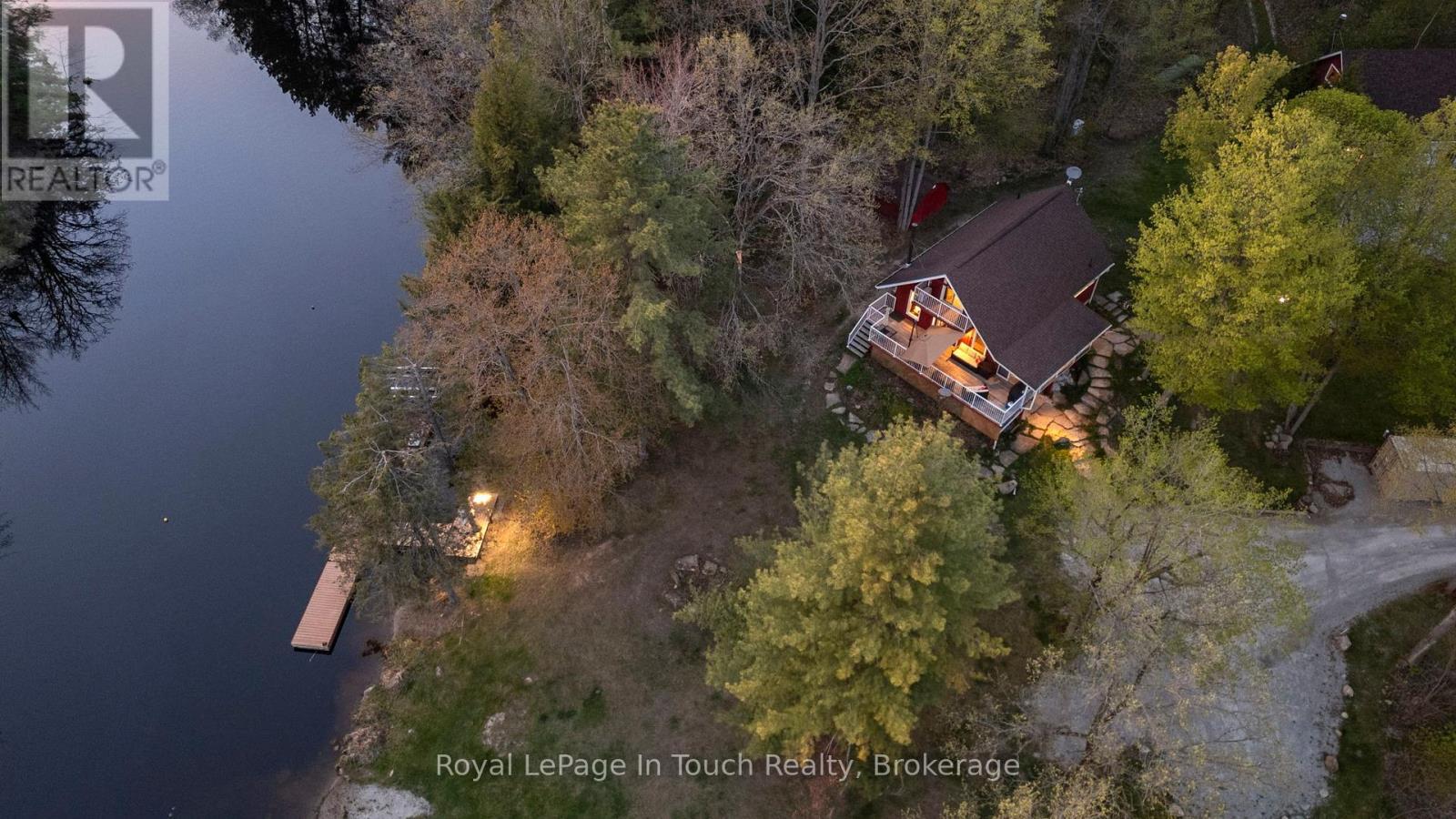












1472 OTTER POINT ROAD

,
Severn,




Ontario
L0K1E0

