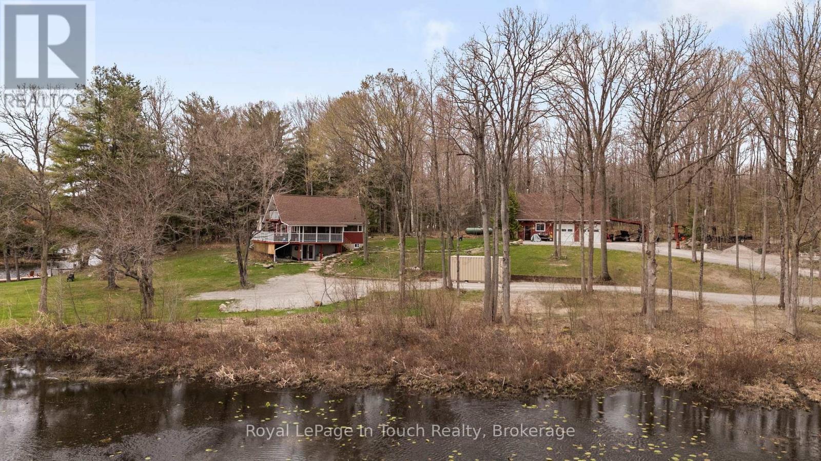 












1472 OTTER POINT ROAD

,
Severn,




Ontario
L0K1E0

