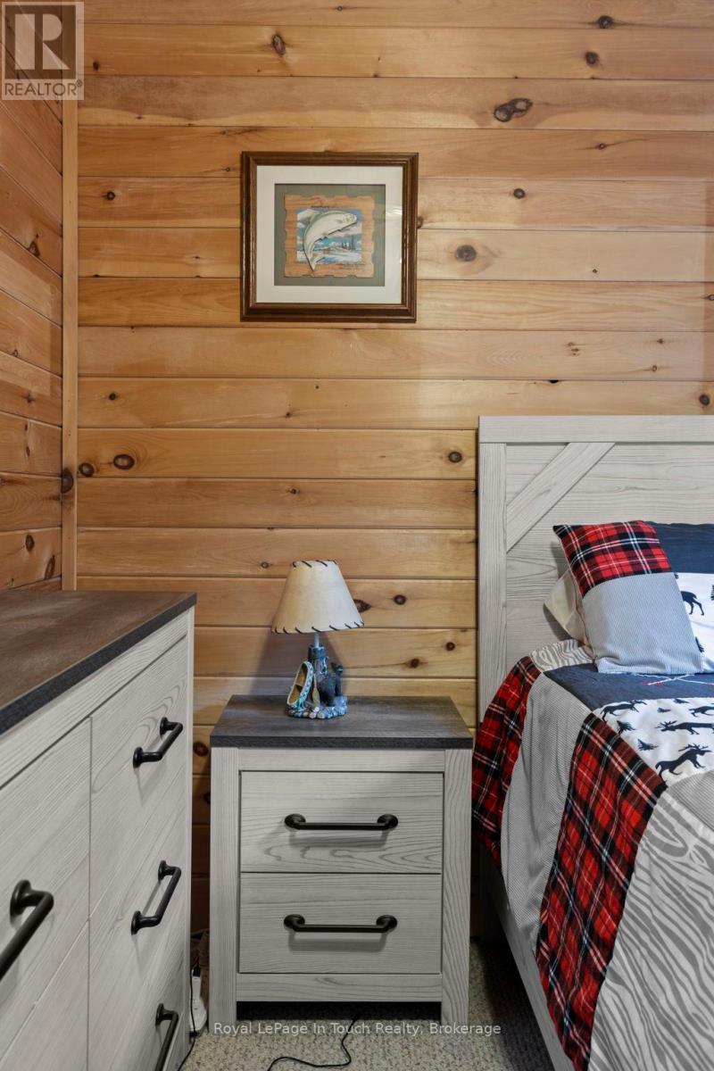 












1472 OTTER POINT ROAD

,
Severn,




Ontario
L0K1E0


