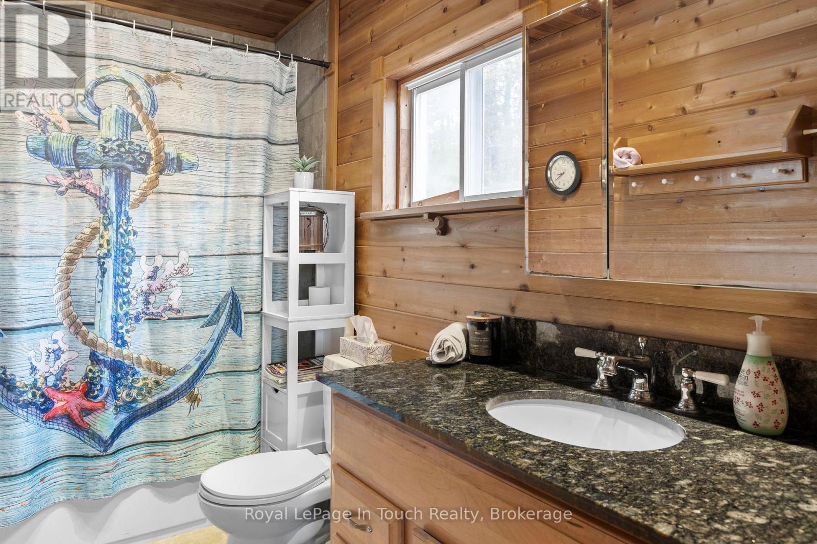 












1472 OTTER POINT ROAD

,
Severn,




Ontario
L0K1E0

