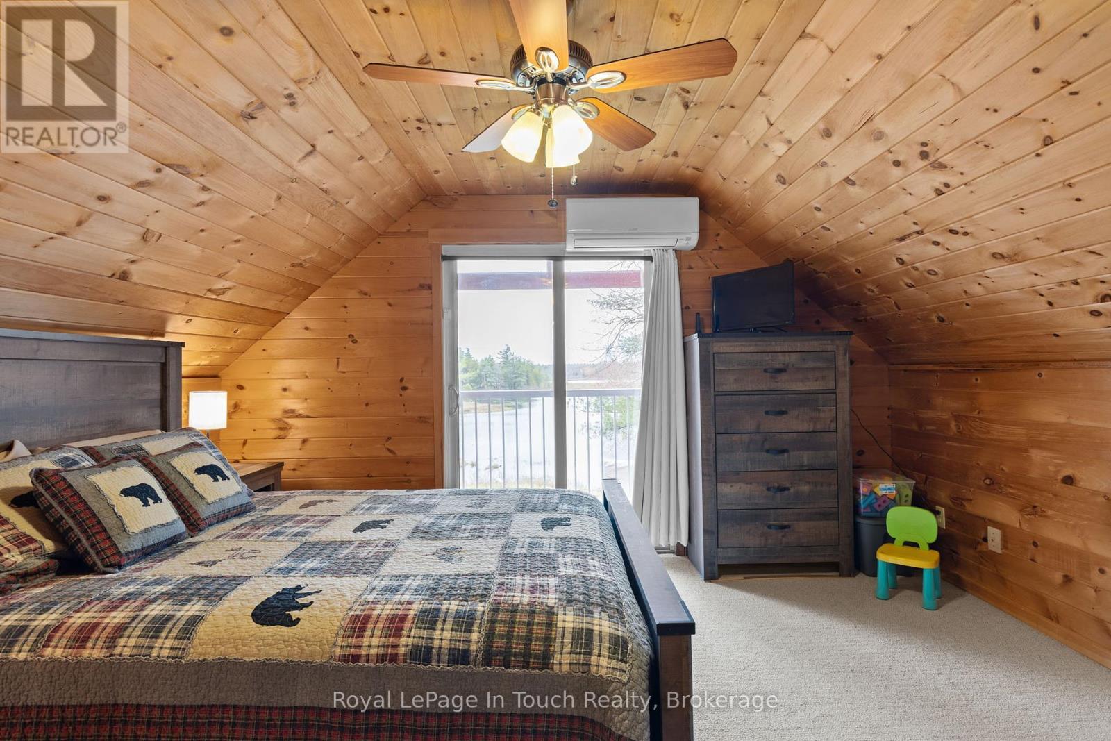 












1472 OTTER POINT ROAD

,
Severn,




Ontario
L0K1E0

