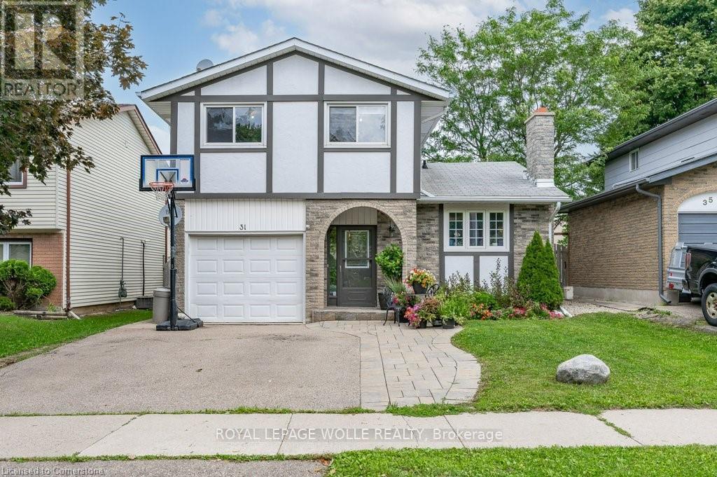 












31 DRIFTWOOD PLACE

,
Kitchener,




Ontario
N2N1W3

