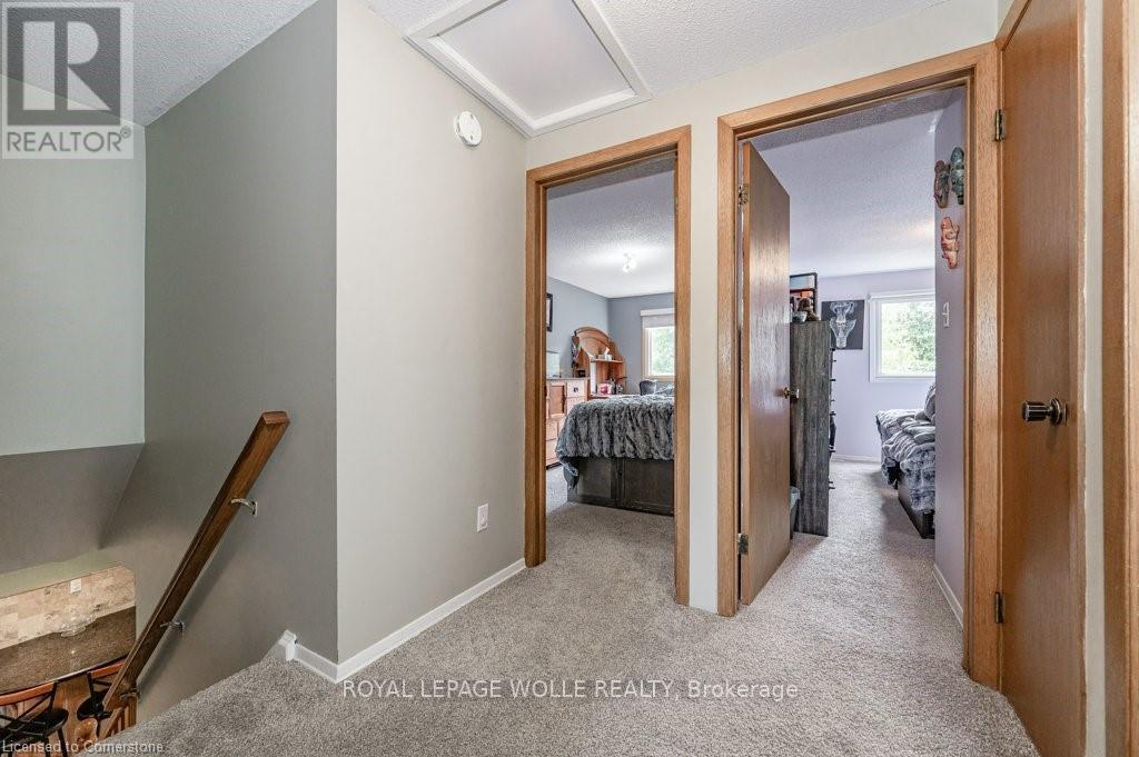 












31 DRIFTWOOD PLACE

,
Kitchener,




Ontario
N2N1W3

