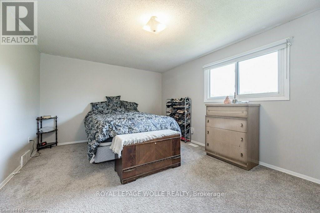 












31 DRIFTWOOD PLACE

,
Kitchener,




Ontario
N2N1W3

