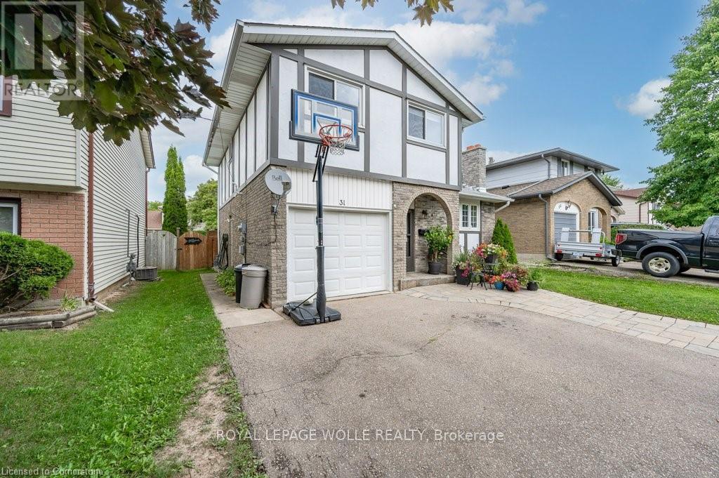 












31 DRIFTWOOD PLACE

,
Kitchener,




Ontario
N2N1W3

