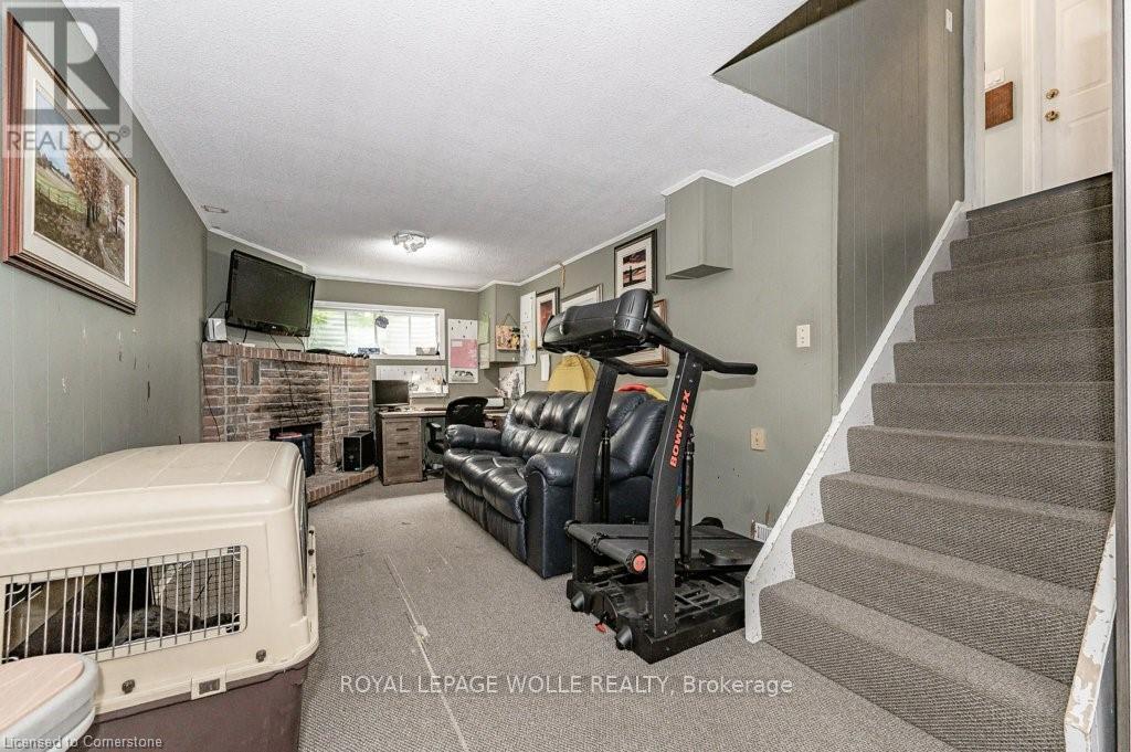 












31 DRIFTWOOD PLACE

,
Kitchener,




Ontario
N2N1W3

