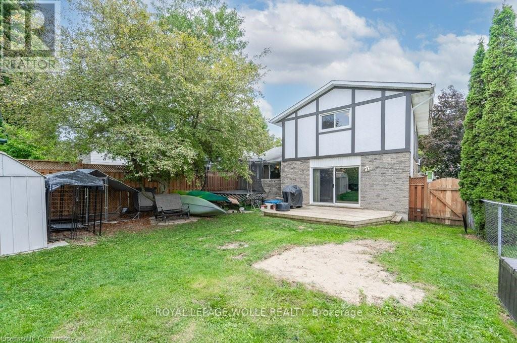 












31 DRIFTWOOD PLACE

,
Kitchener,




Ontario
N2N1W3

