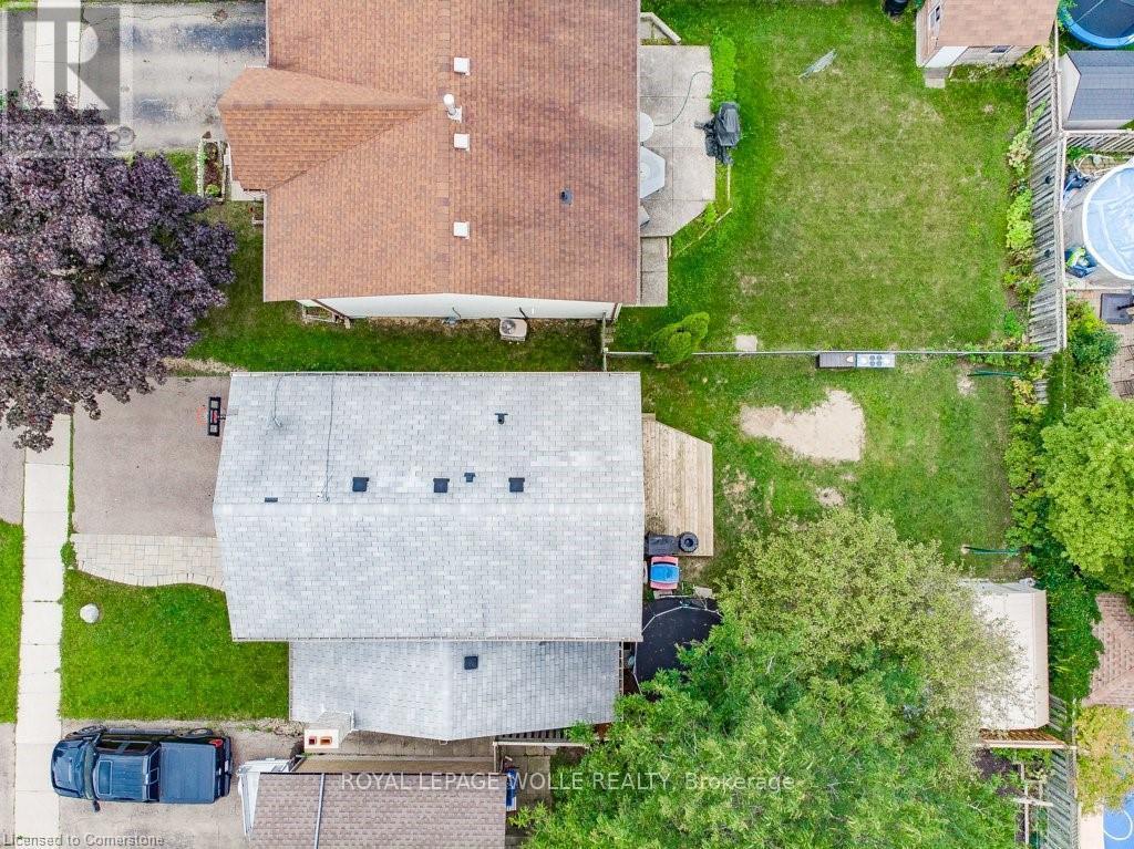 












31 DRIFTWOOD PLACE

,
Kitchener,




Ontario
N2N1W3

