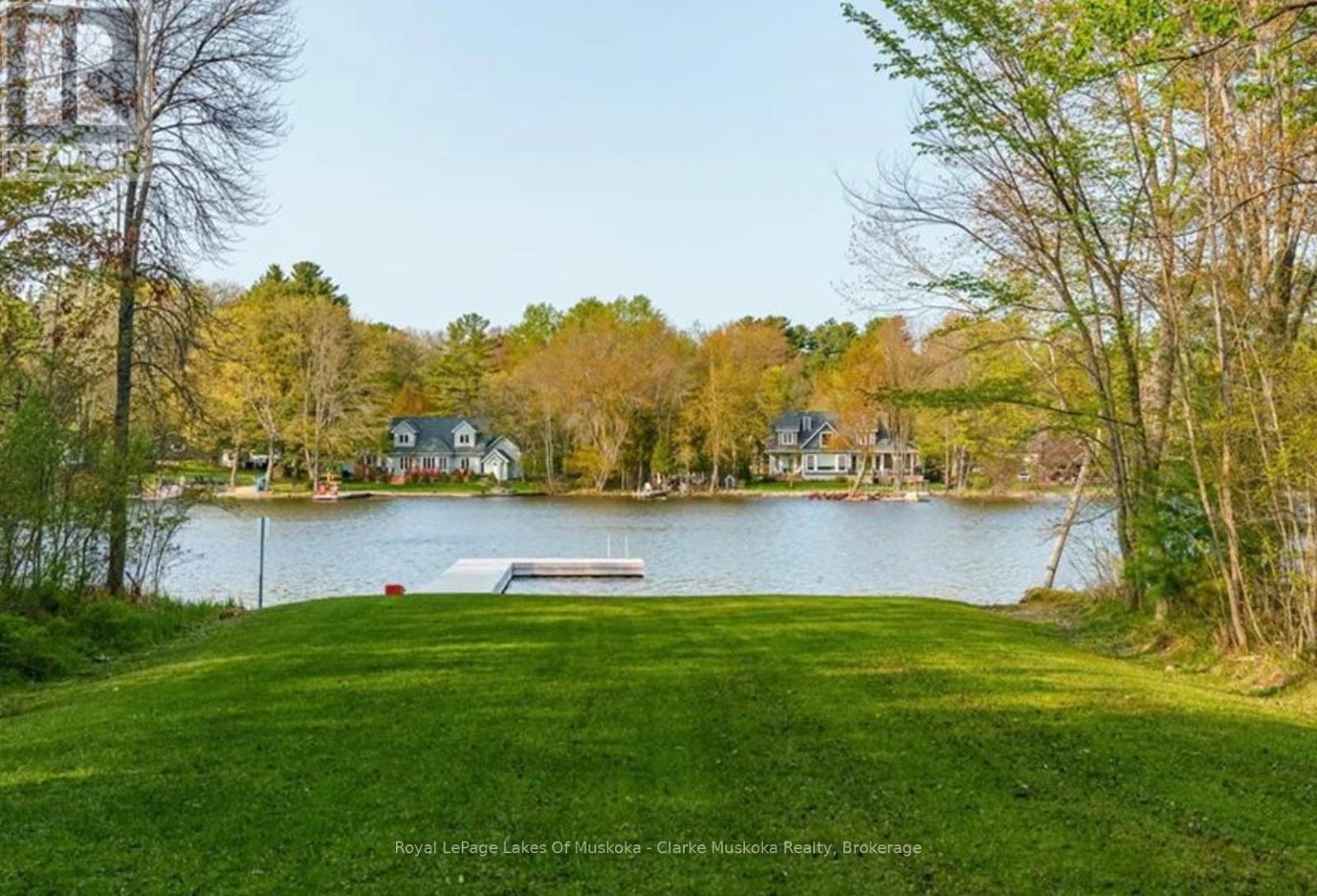 












19 TODHOLM DRIVE

,
Muskoka Lakes (Medora),




Ontario
P0B1J0


