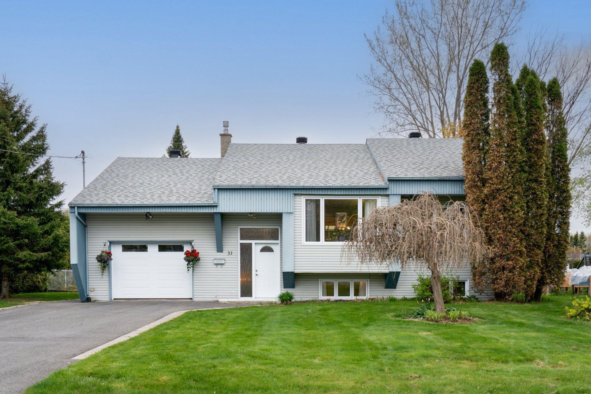 









31


Rue Denicourt

,
Saint-Jean-sur-Richelieu,




QC
J2X4Y5

