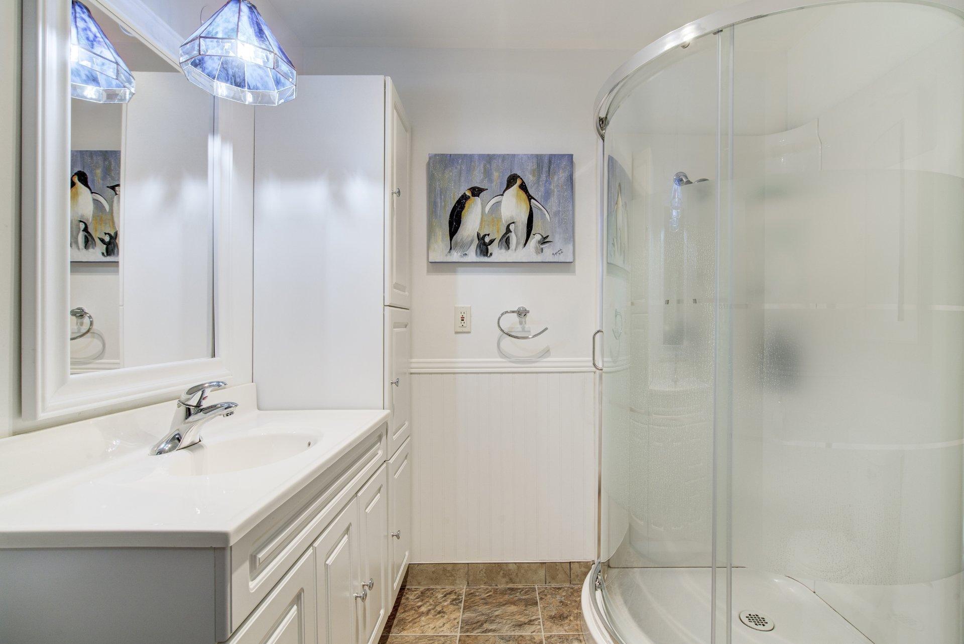 









31


Rue Denicourt

,
Saint-Jean-sur-Richelieu,




QC
J2X4Y5

